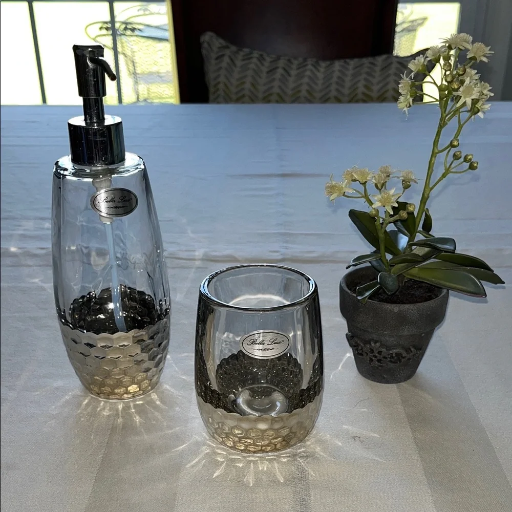 Bella Lux Bathroom Accessories Set Of Two Silver Tumbler Plus A Planter
